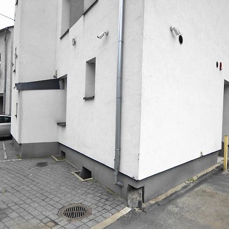 Apartament Platynowy - Centrum Gliwic Z Parkingiem Gliwice Exterior photo